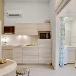 Apartman Guesthost - Madame Fully Equipped
